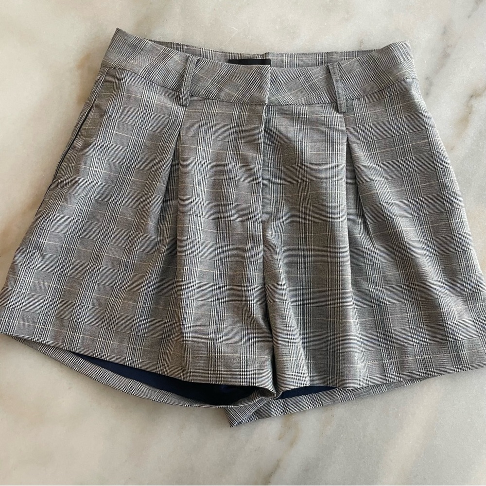 Sugar lips Gray Plaid Women's Shorts size M